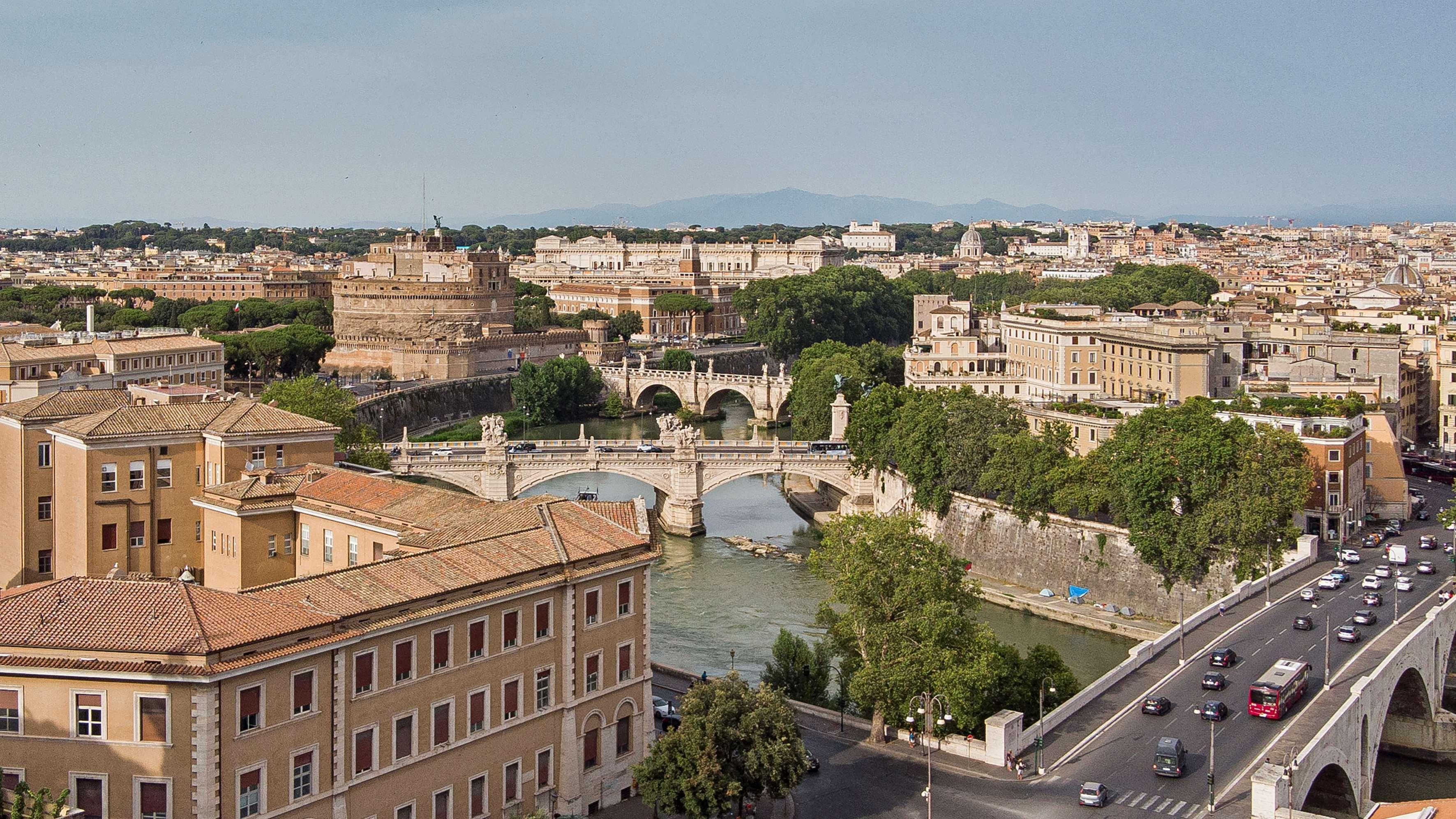 Agrippina Gran Meliá – The Leading Of The World